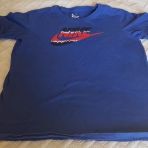 Boys Nike t-shirt